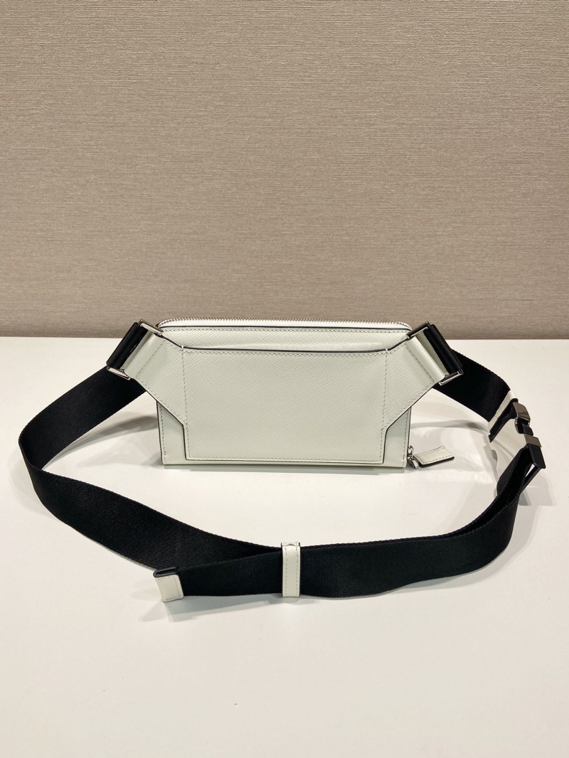 Pra*a waist chest packs